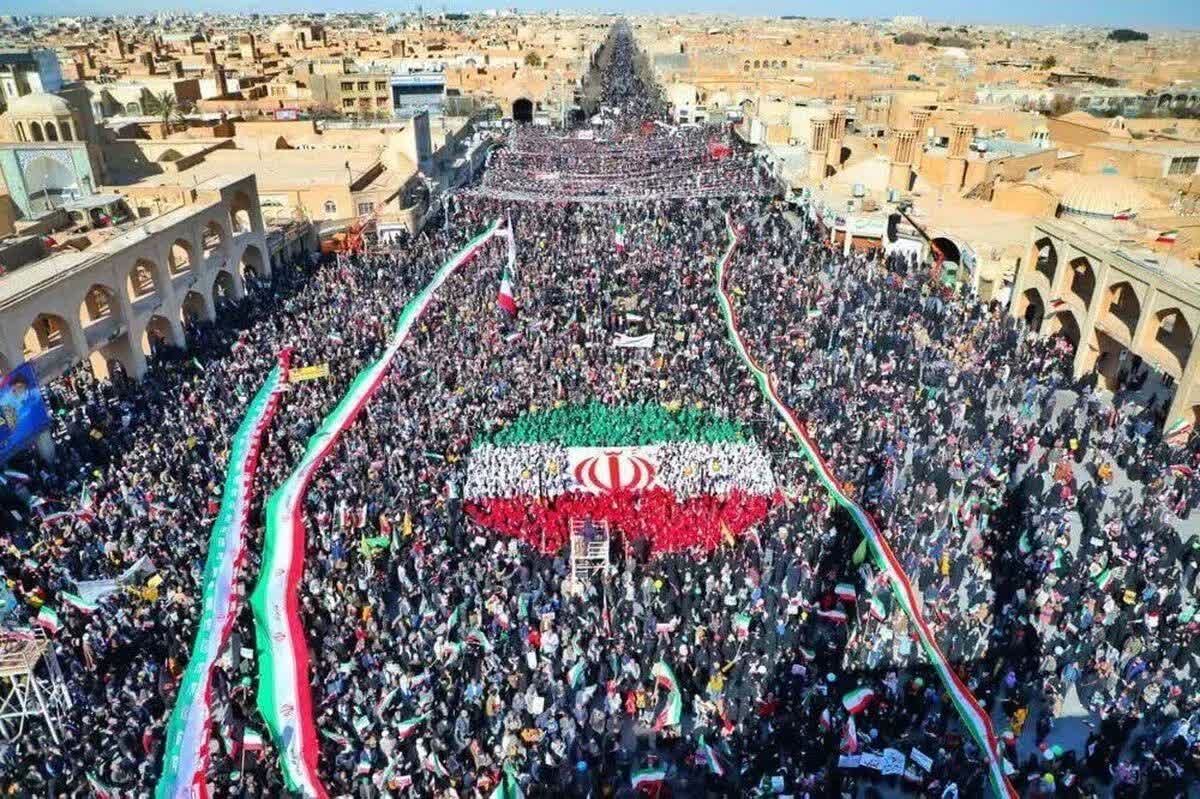 چگونه گم نکند کفر دست و پایش را؟